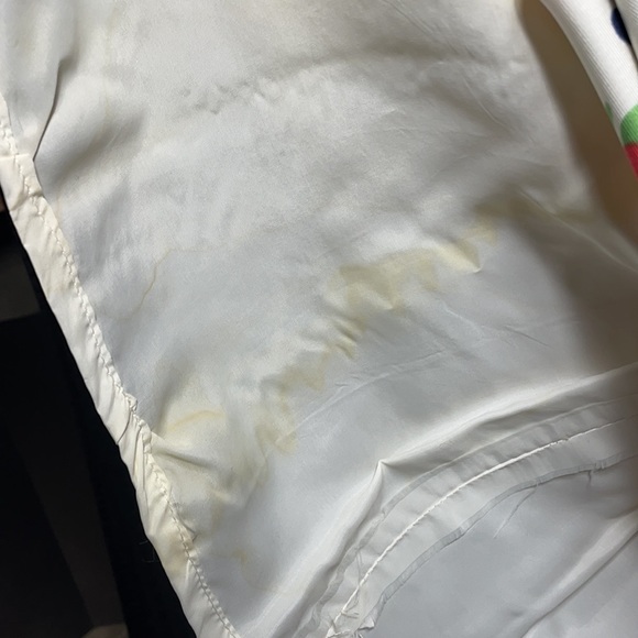 Vintage Hand Taylor Made Floral Designed Knee high Skirt with Slip Liner! - Picture 10 of 11